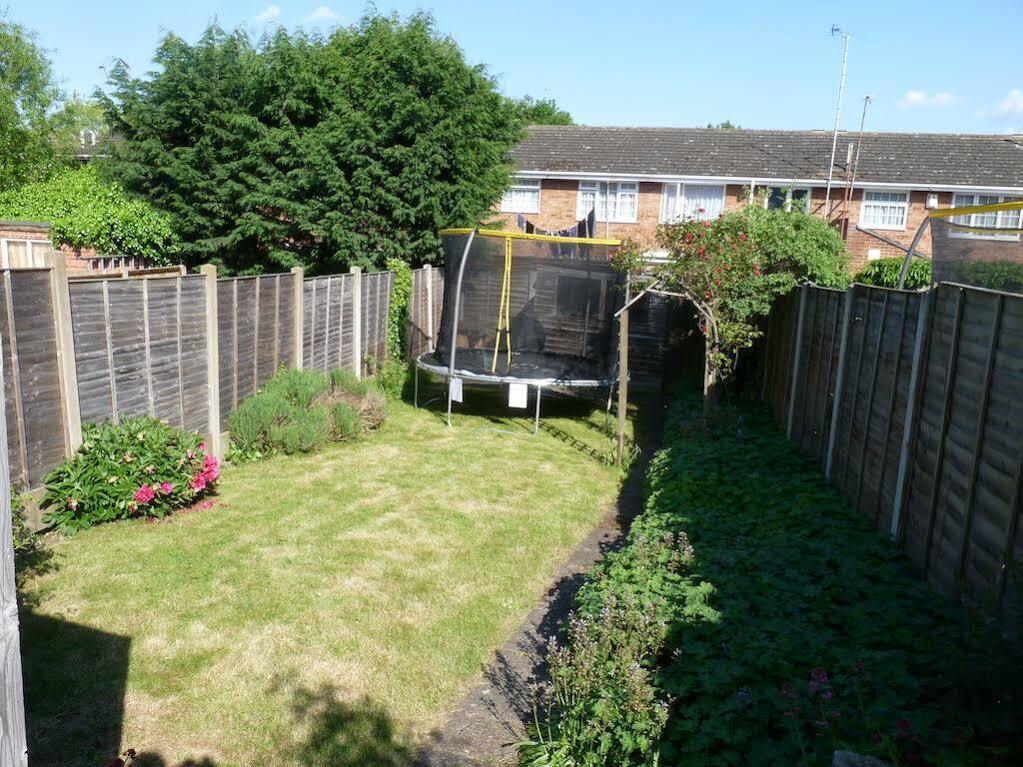 Comfortable Victorian 3 Bedroom Semi-Detached House With Fast Wi-Fi Sittingbourne Exterior photo